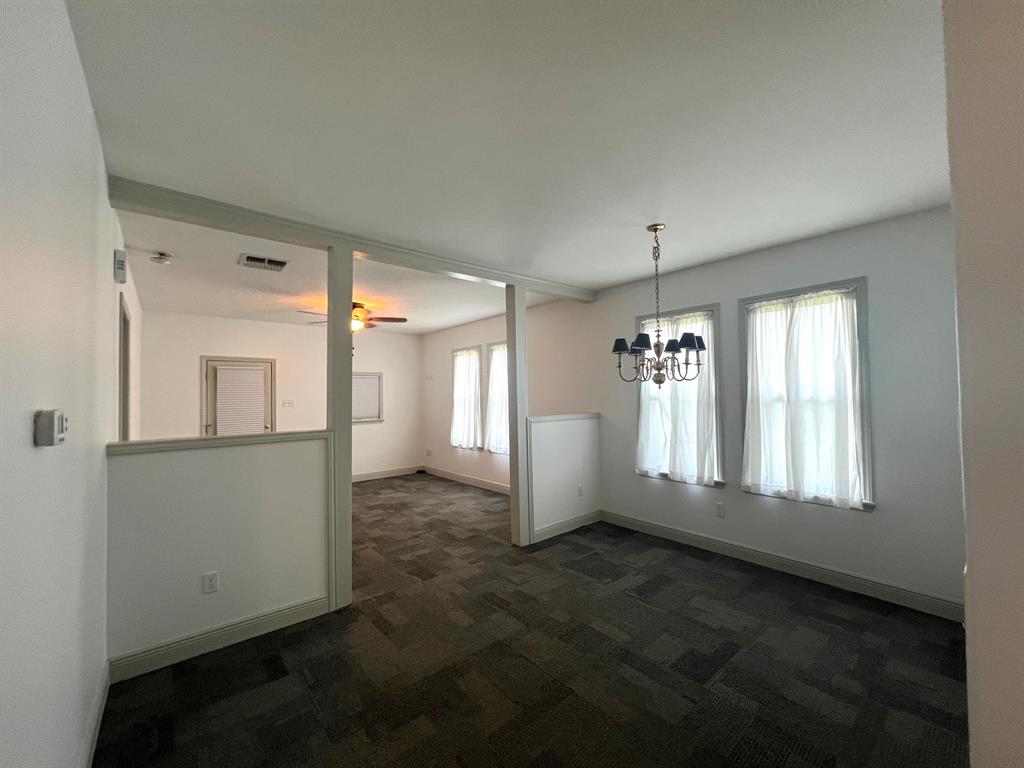 903 Bowie Street