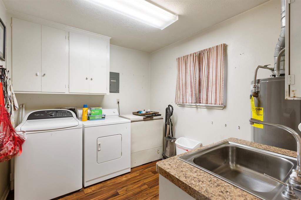 109 Dunnam Avenue, Cleveland, Texas image 27