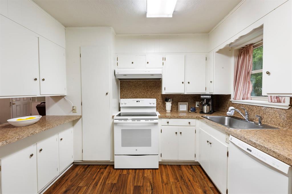 109 Dunnam Avenue, Cleveland, Texas image 24