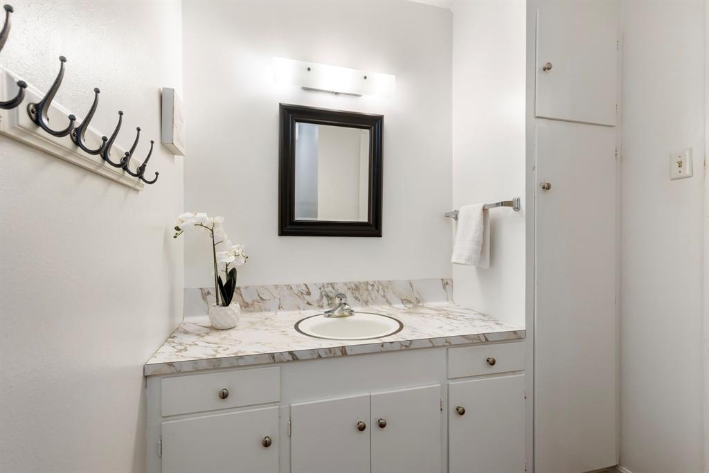 109 Dunnam Avenue, Cleveland, Texas image 34