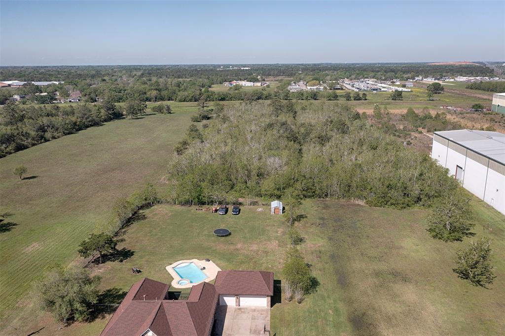 5722 Delany Road, Hitchcock, Texas image 3