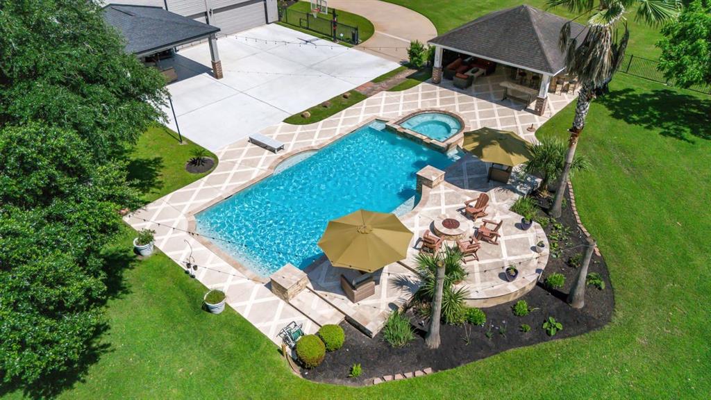 206 Greenbriar Avenue, Friendswood, Texas image 40
