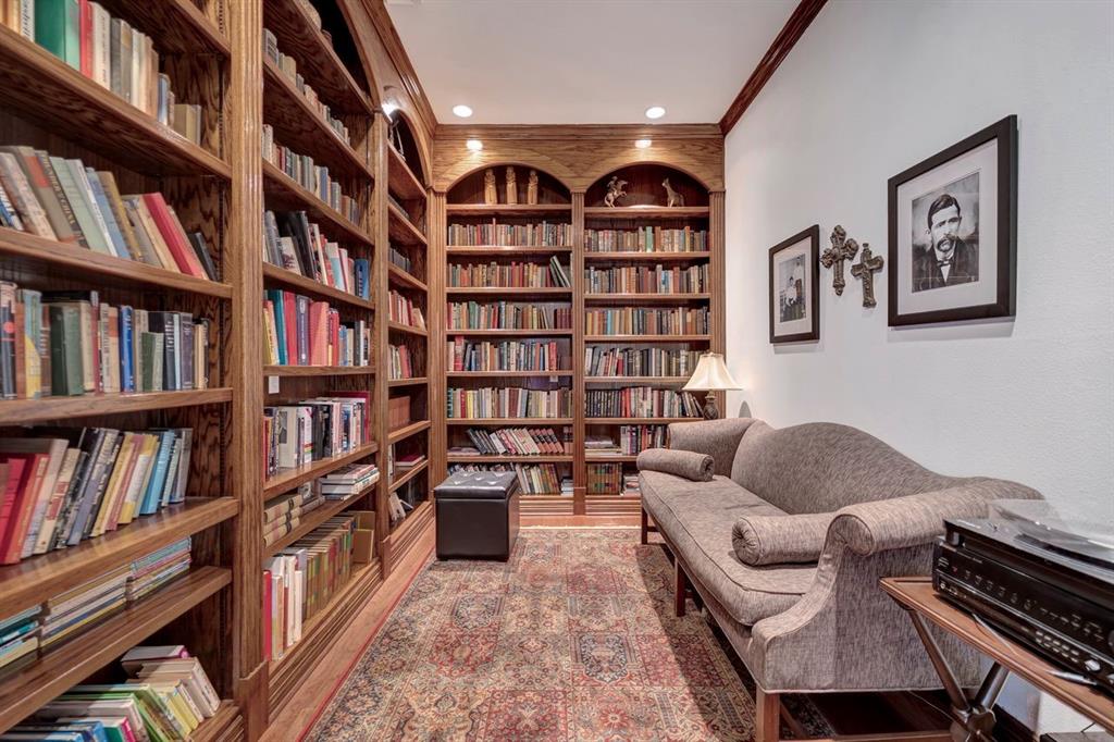 206 Greenbriar Avenue, Friendswood, Texas image 31