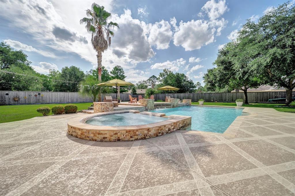 206 Greenbriar Avenue, Friendswood, Texas image 39