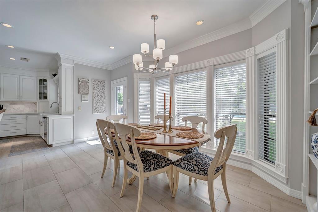206 Greenbriar Avenue, Friendswood, Texas image 13