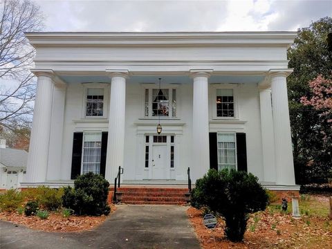 Single Family Residence in Washington GA 309 Robert Toombs Avenue.jpg