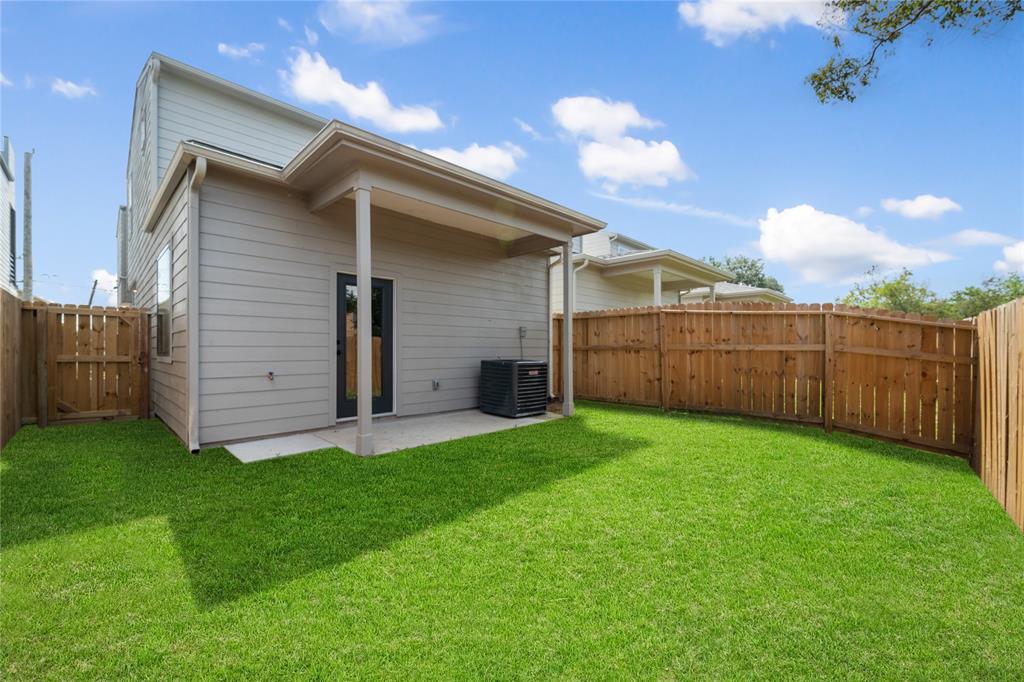 4305 Larkspur Street, Houston, Texas image 16