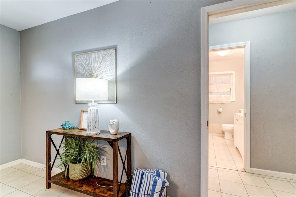 2209 Saladia Street, Galveston, Texas image 18