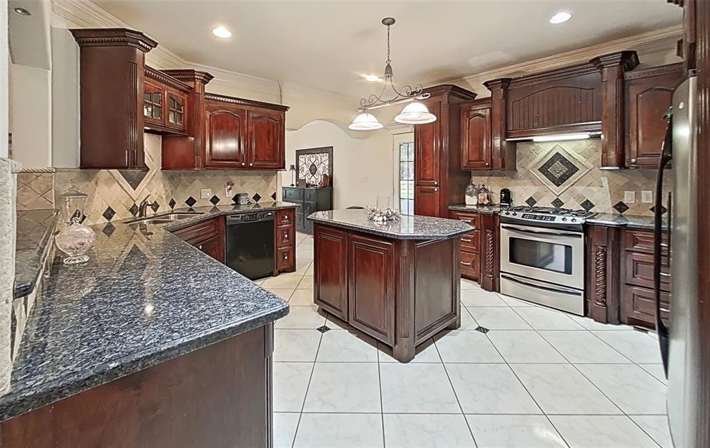 582 County Road 410, Dayton, Texas image 12