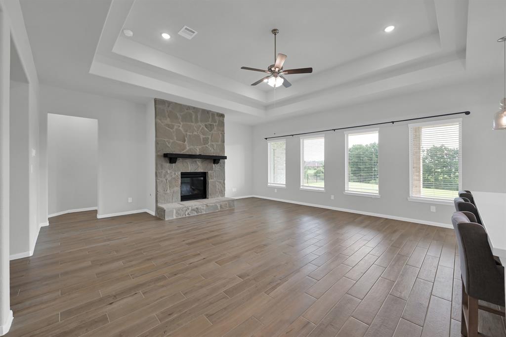 253 Peninsula Point Drive