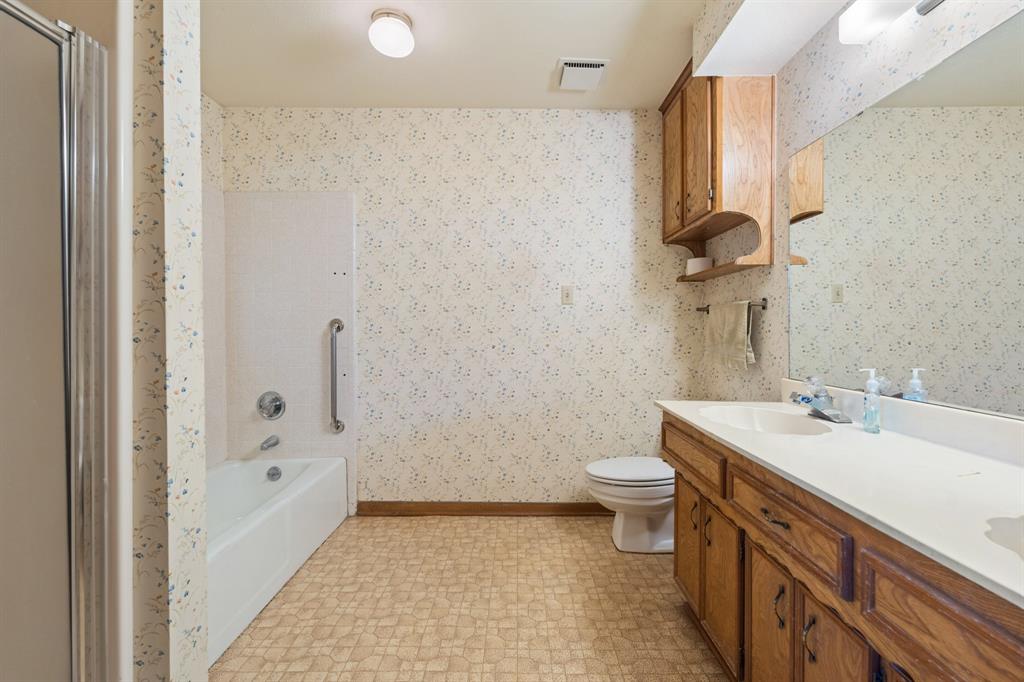 716 Franklin Street, Brookshire, Texas image 17