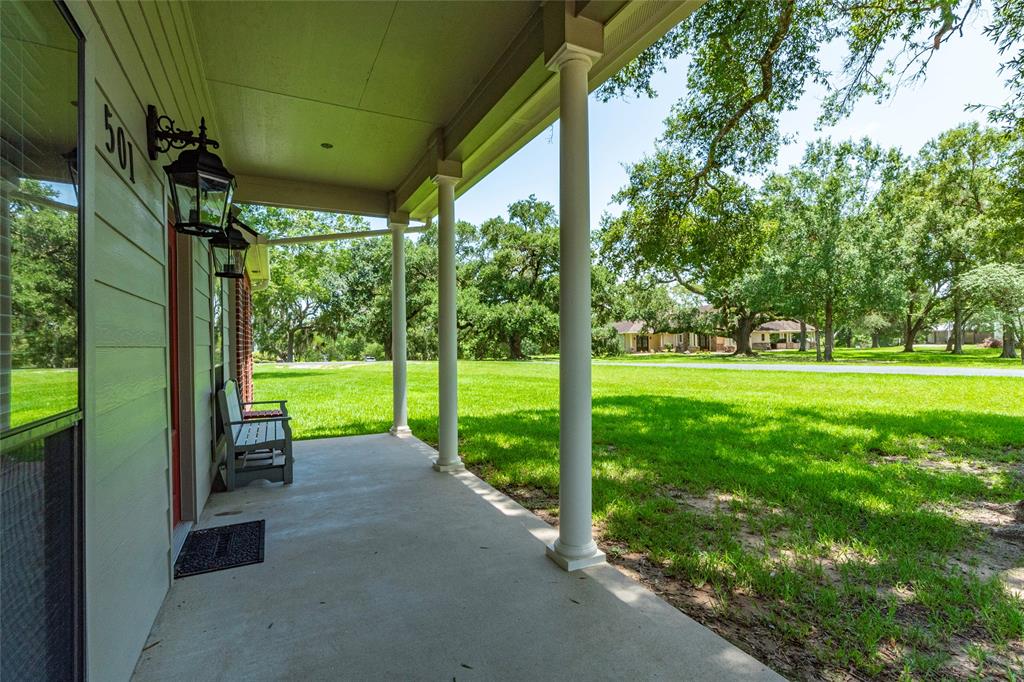 Photo 6 of 40 of 501 Pecan Loop Drive house