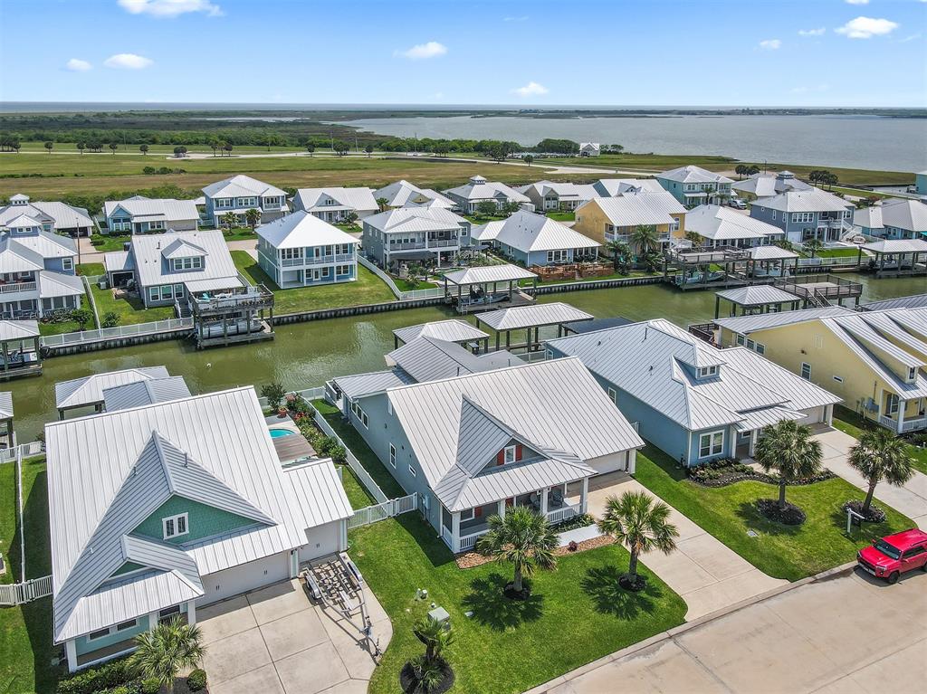 5125 Allen Cay Drive, Texas City, Texas image 38