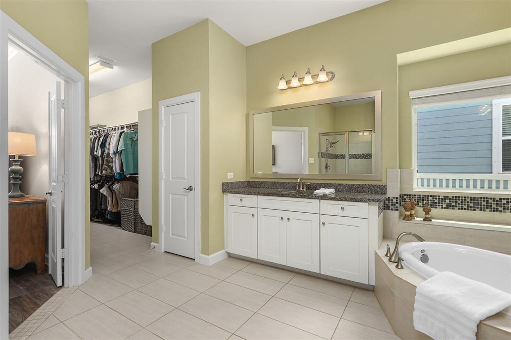 5125 Allen Cay Drive, Texas City, Texas image 22
