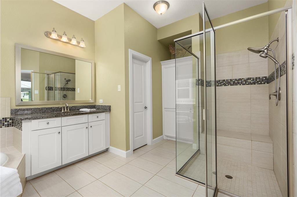 5125 Allen Cay Drive, Texas City, Texas image 21