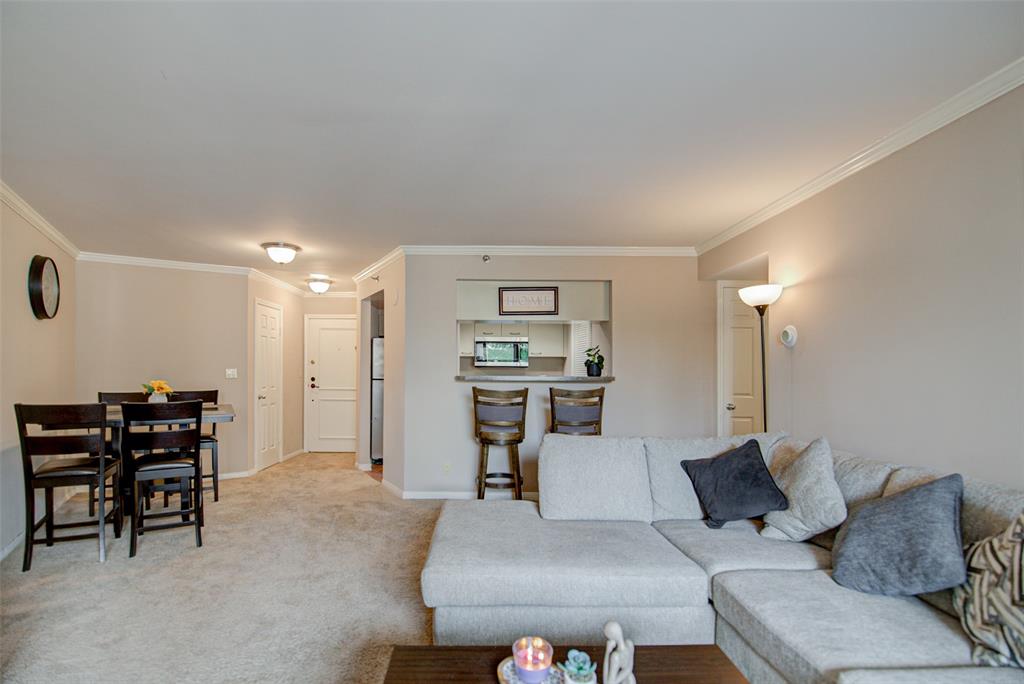 3525 Sage Road 407
