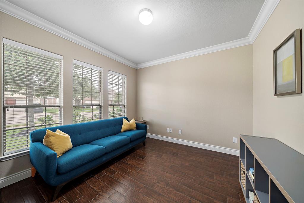 25343 Holton Ridge Drive, Katy, Texas image 2