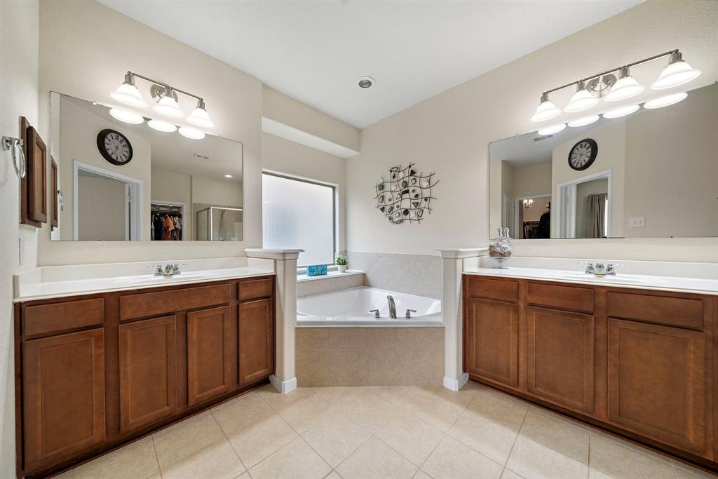 25343 Holton Ridge Drive, Katy, Texas image 19