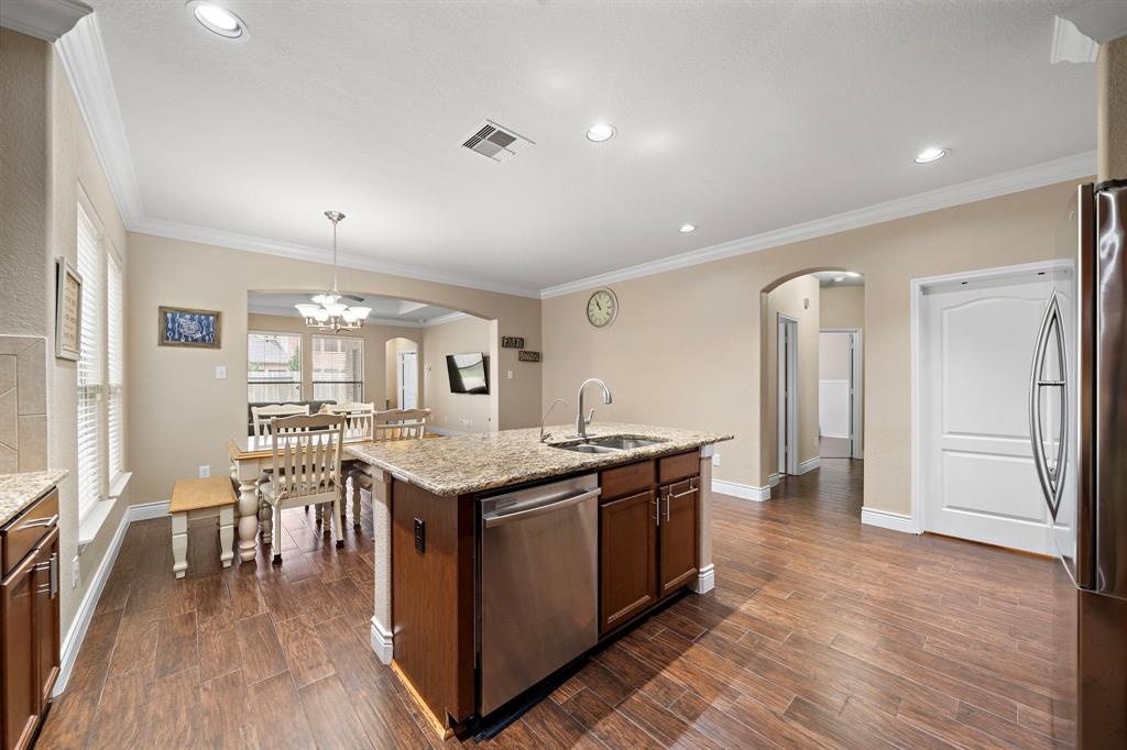 25343 Holton Ridge Drive, Katy, Texas image 6