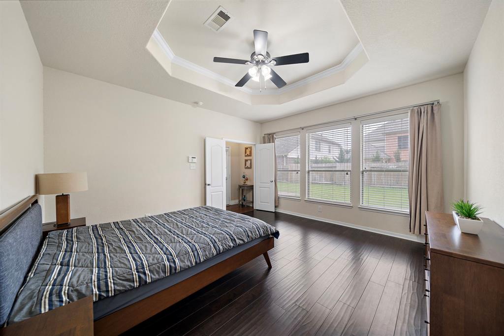 25343 Holton Ridge Drive, Katy, Texas image 18