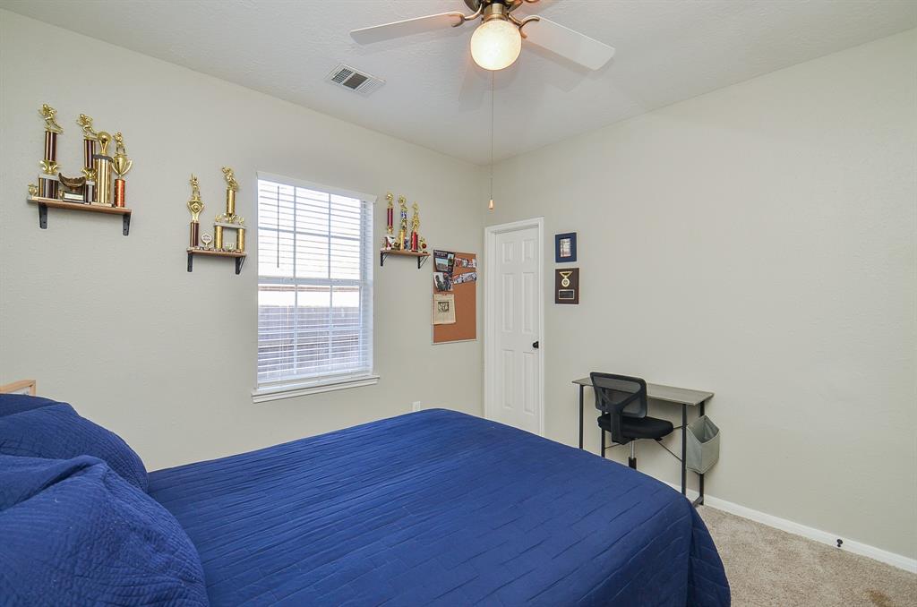 20702 Durand Oak Drive, Cypress, Texas image 36