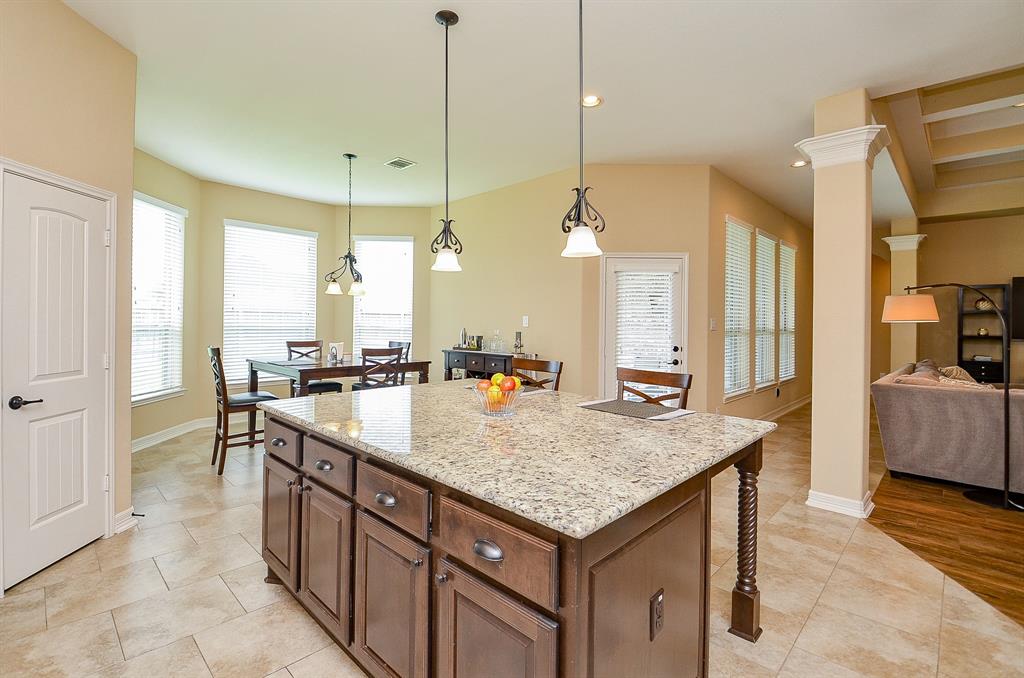 31919 Casa Linda Drive, Hockley, Texas image 10