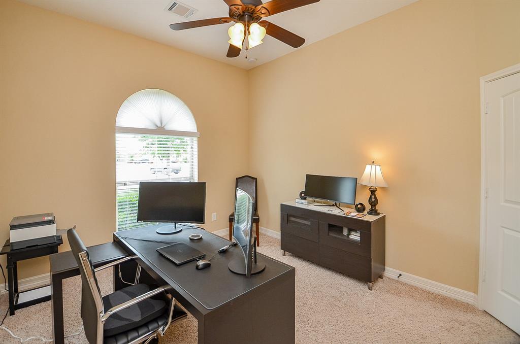 31919 Casa Linda Drive, Hockley, Texas image 20