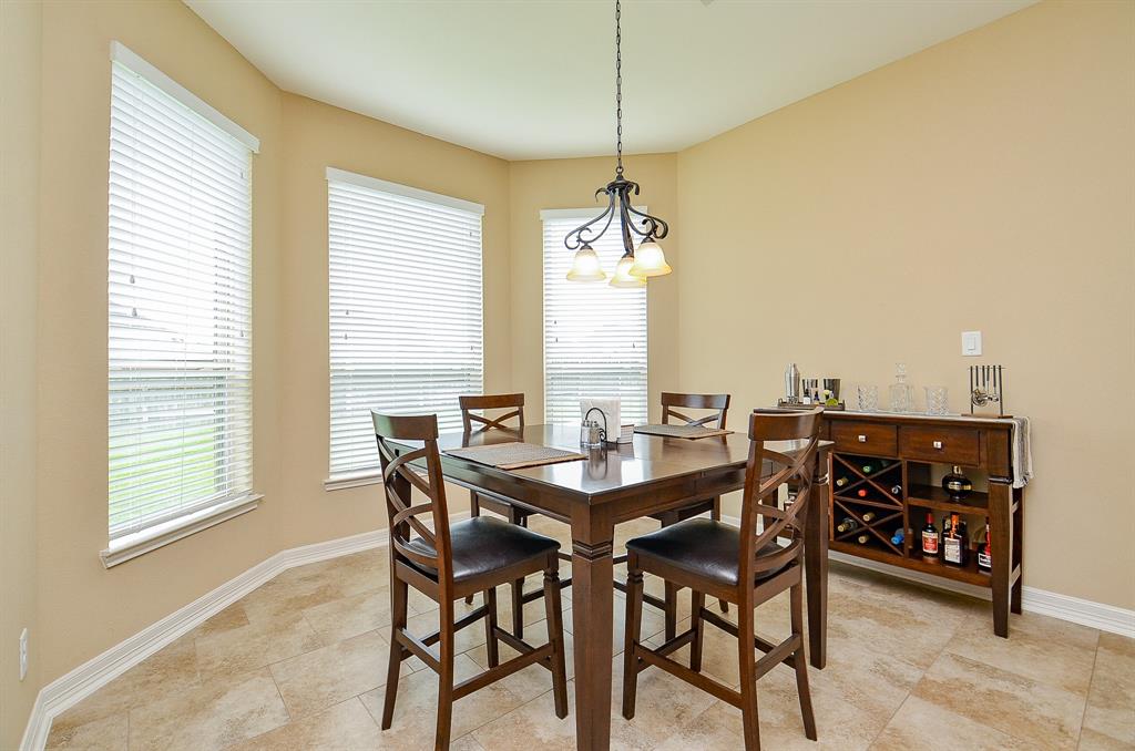 31919 Casa Linda Drive, Hockley, Texas image 14