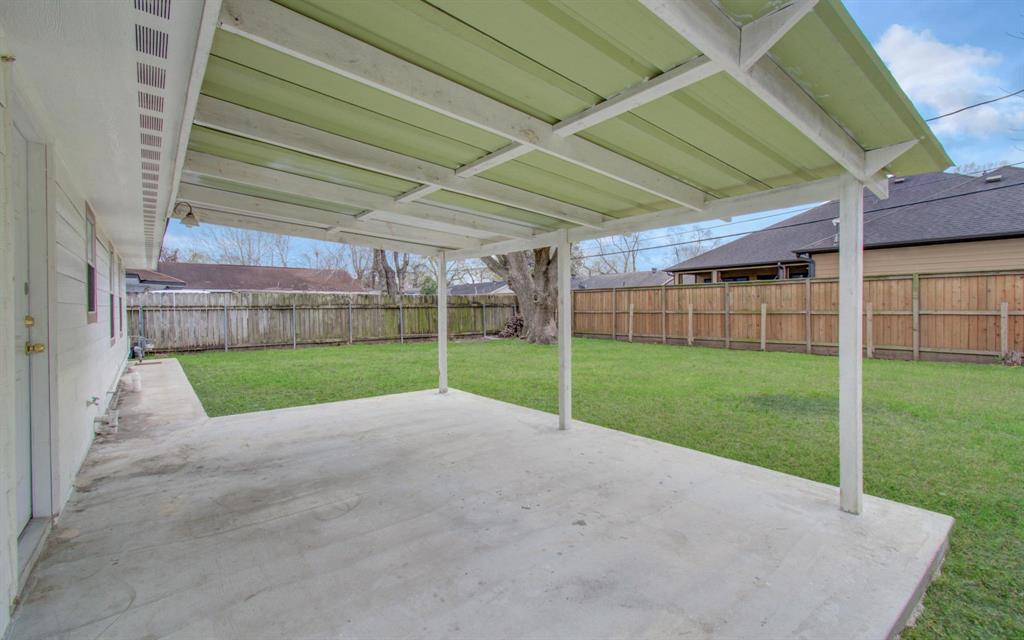 4423 Trail Lake Drive, Houston, Texas image 5