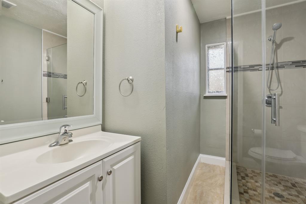 12222 23rd Street, Santa Fe, Texas image 16