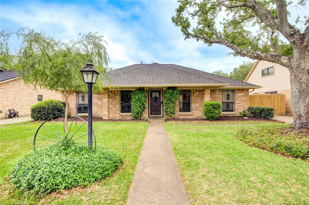 21355 Park Tree Lane, Katy, Texas image 2