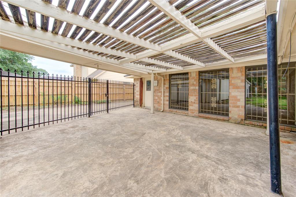 21355 Park Tree Lane, Katy, Texas image 32