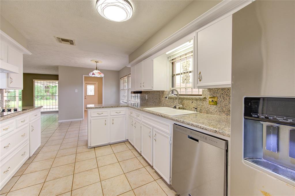 21355 Park Tree Lane, Katy, Texas image 16