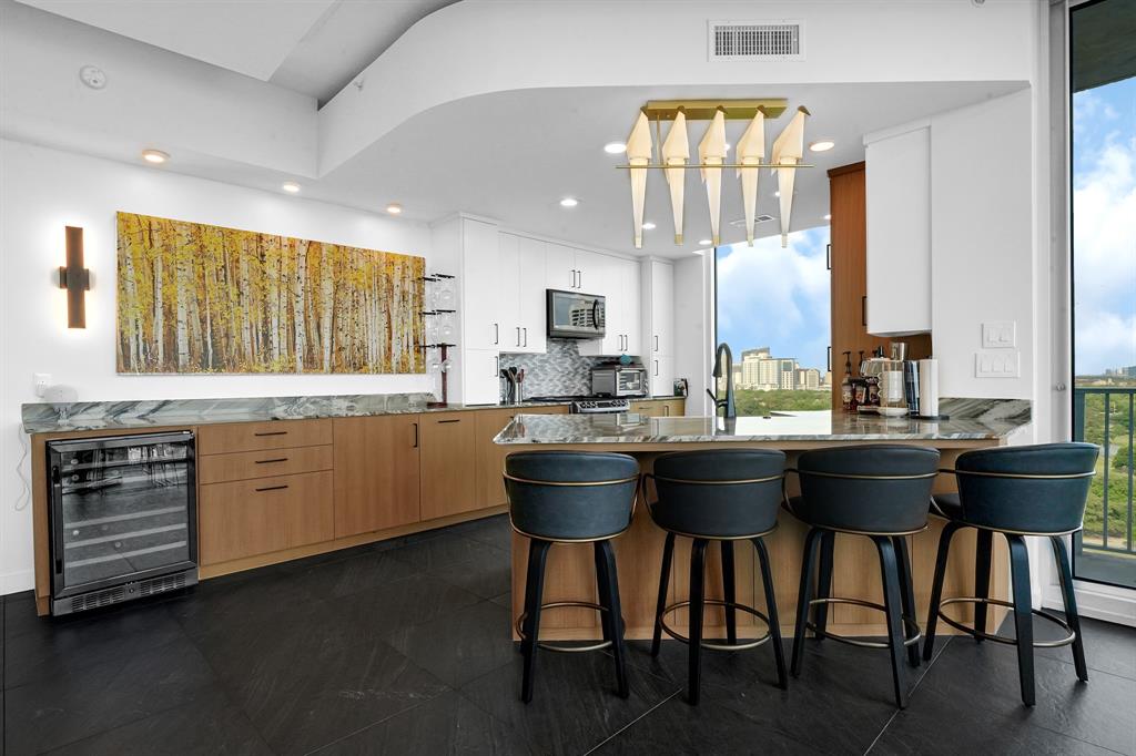 5925 Almeda Road #11317, Houston, Texas image 7