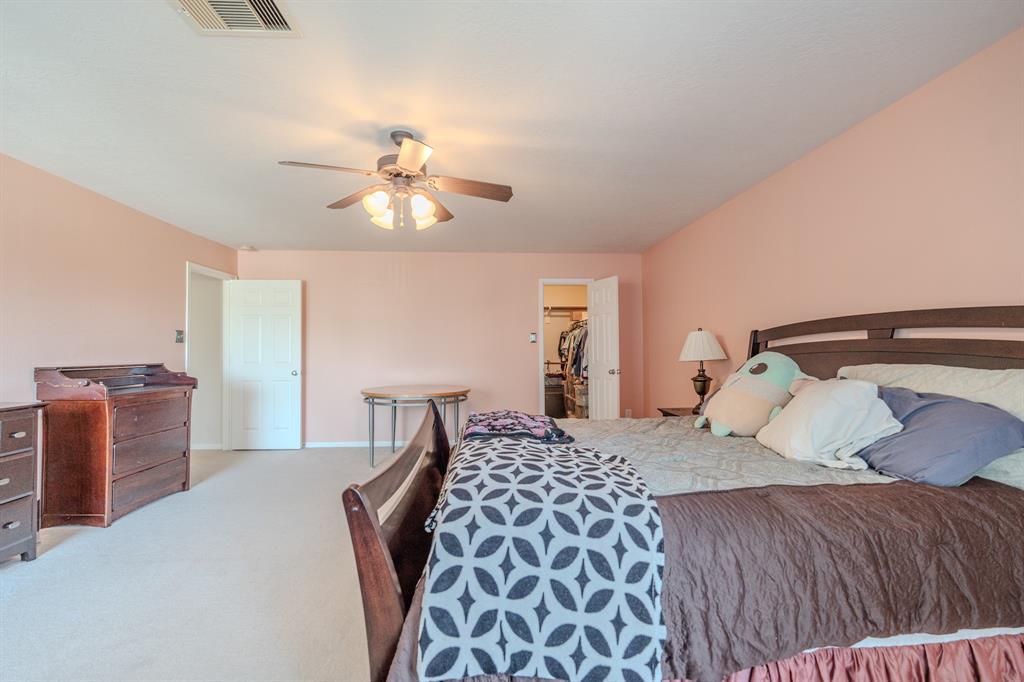 2206 Kristina Way, Deer Park, Texas image 17