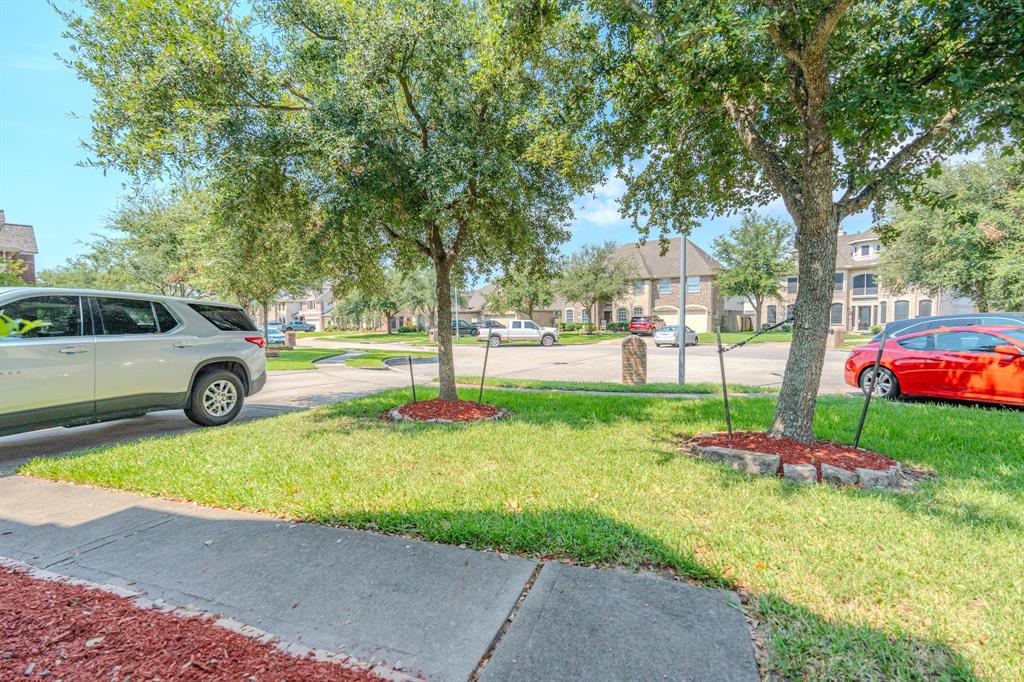 2206 Kristina Way, Deer Park, Texas image 29