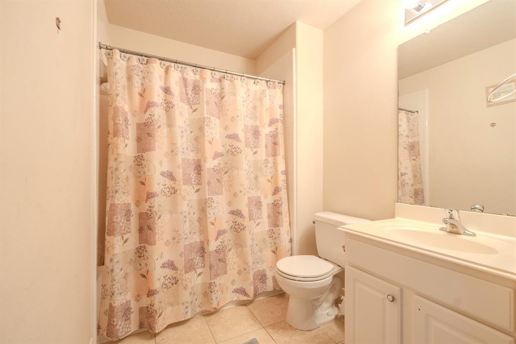 2206 Kristina Way, Deer Park, Texas image 20