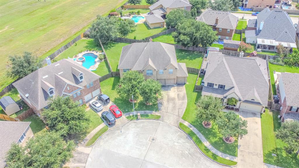 2206 Kristina Way, Deer Park, Texas image 10