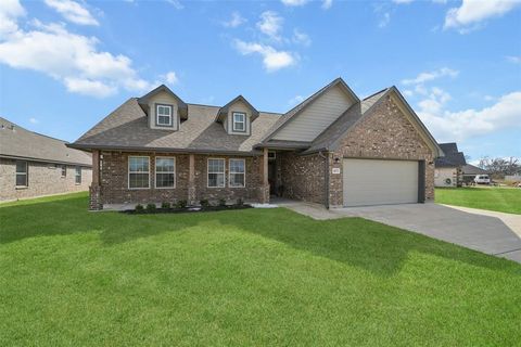 A home in Clute