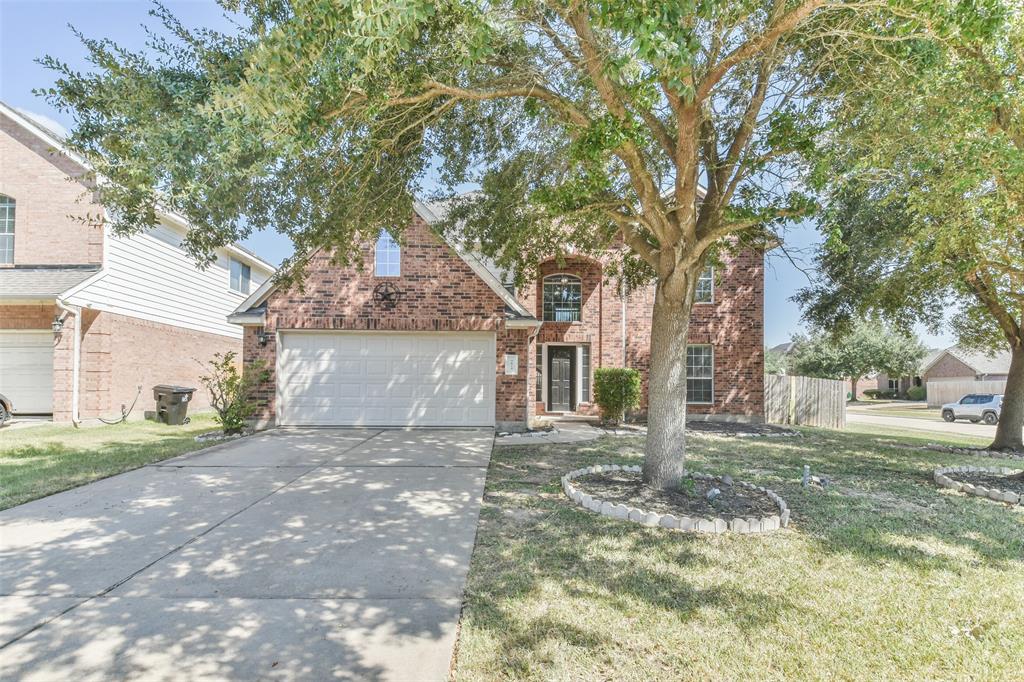 7815 Summer Night Lane, Rosenberg, Texas image 2