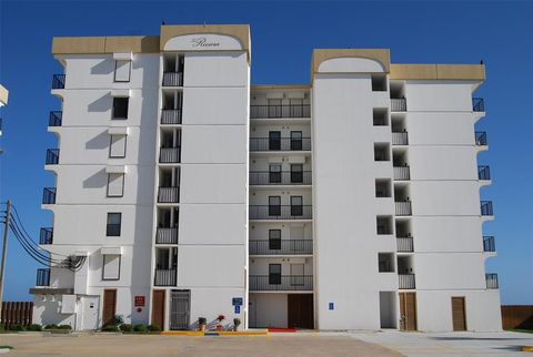 Condominium in Galveston TX 11949 Termini San Luis Pass Road.jpg