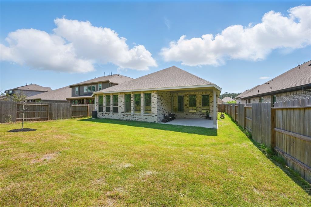 17751 Misty Brook Lane, Conroe, Texas image 40