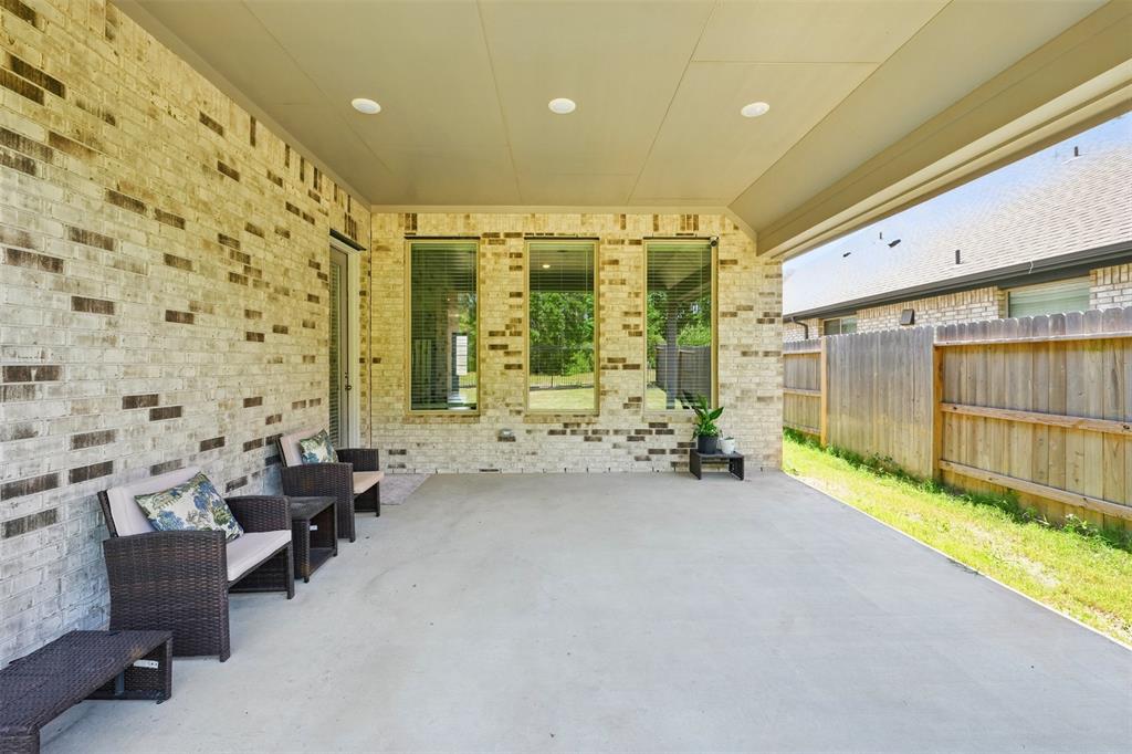 17751 Misty Brook Lane, Conroe, Texas image 38
