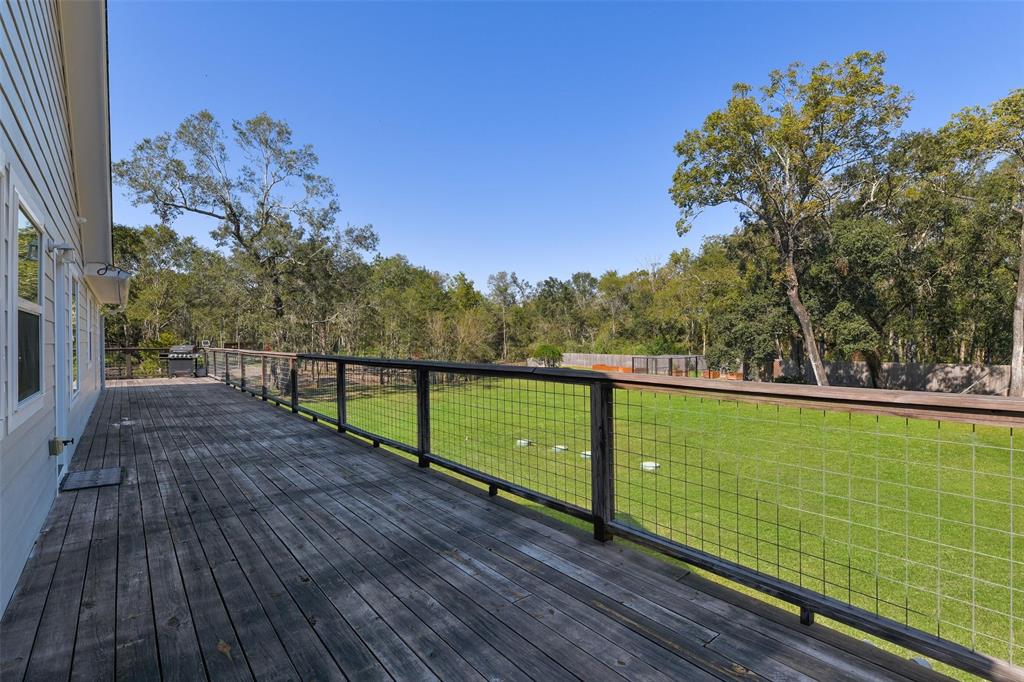6310 Wickwillow Lane, Alvin, Texas image 4