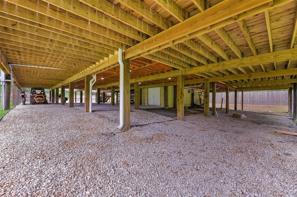6310 Wickwillow Lane, Alvin, Texas image 40