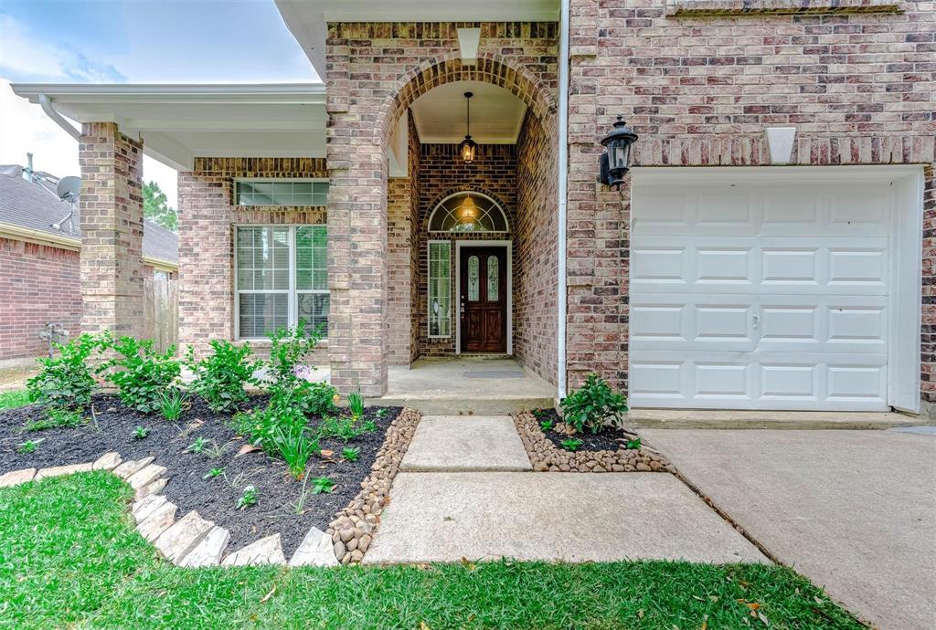 5732 Montclair Hill Lane, Rosharon, Texas image 3
