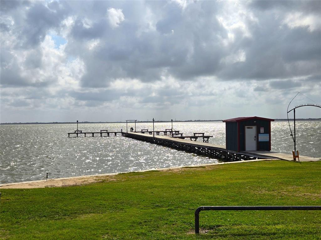 434 Ladyfish Road, Palacios, Texas image 9