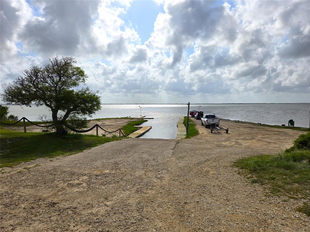 434 Ladyfish Road, Palacios, Texas image 6