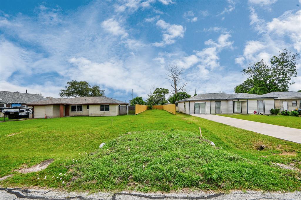 422 N 7th Street, La Porte, Texas image 7