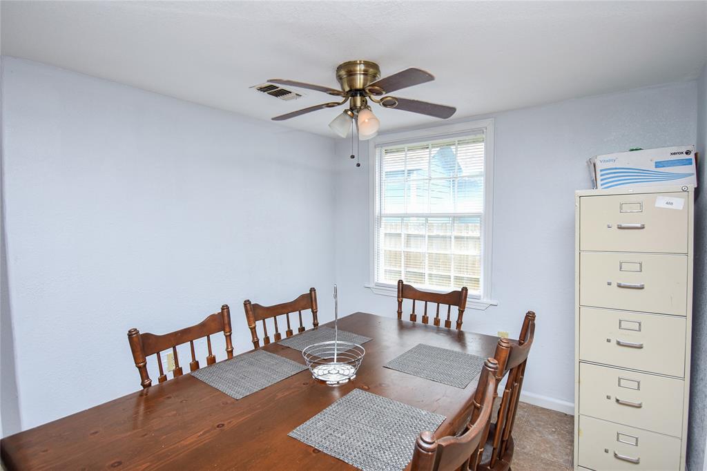 2025 Victory Avenue, Galveston, Texas image 19